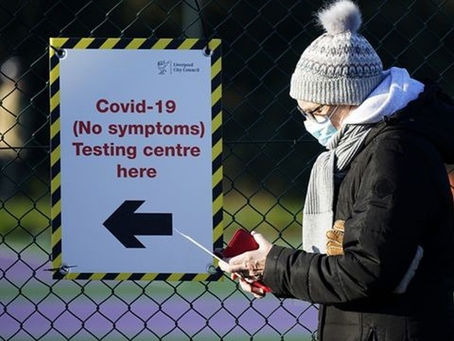 A estratégia do Reino Unido para 'sufocar' variante perigosa da Covid-19