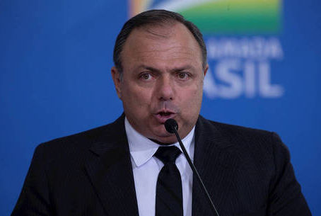 Congresso quer ouvir ministro da Saúde sobre testes de covid parados