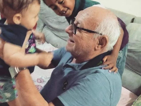 Médico que contraiu covid-19 está há mais de 6 meses internado na UTI