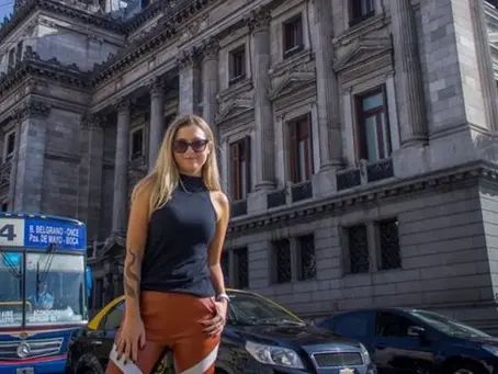 Por que brasileiros que sonham em ser médicos estão indo para a Argentina