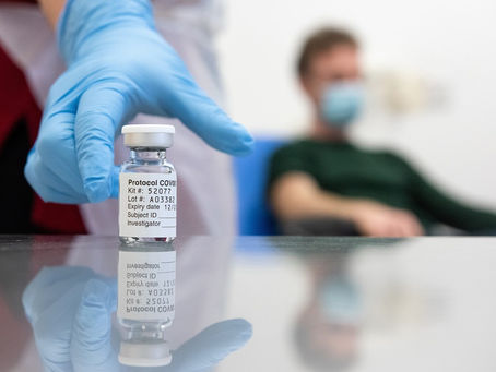 Reino Unido pede a regulador sanitário para avaliar a vacina de Oxford