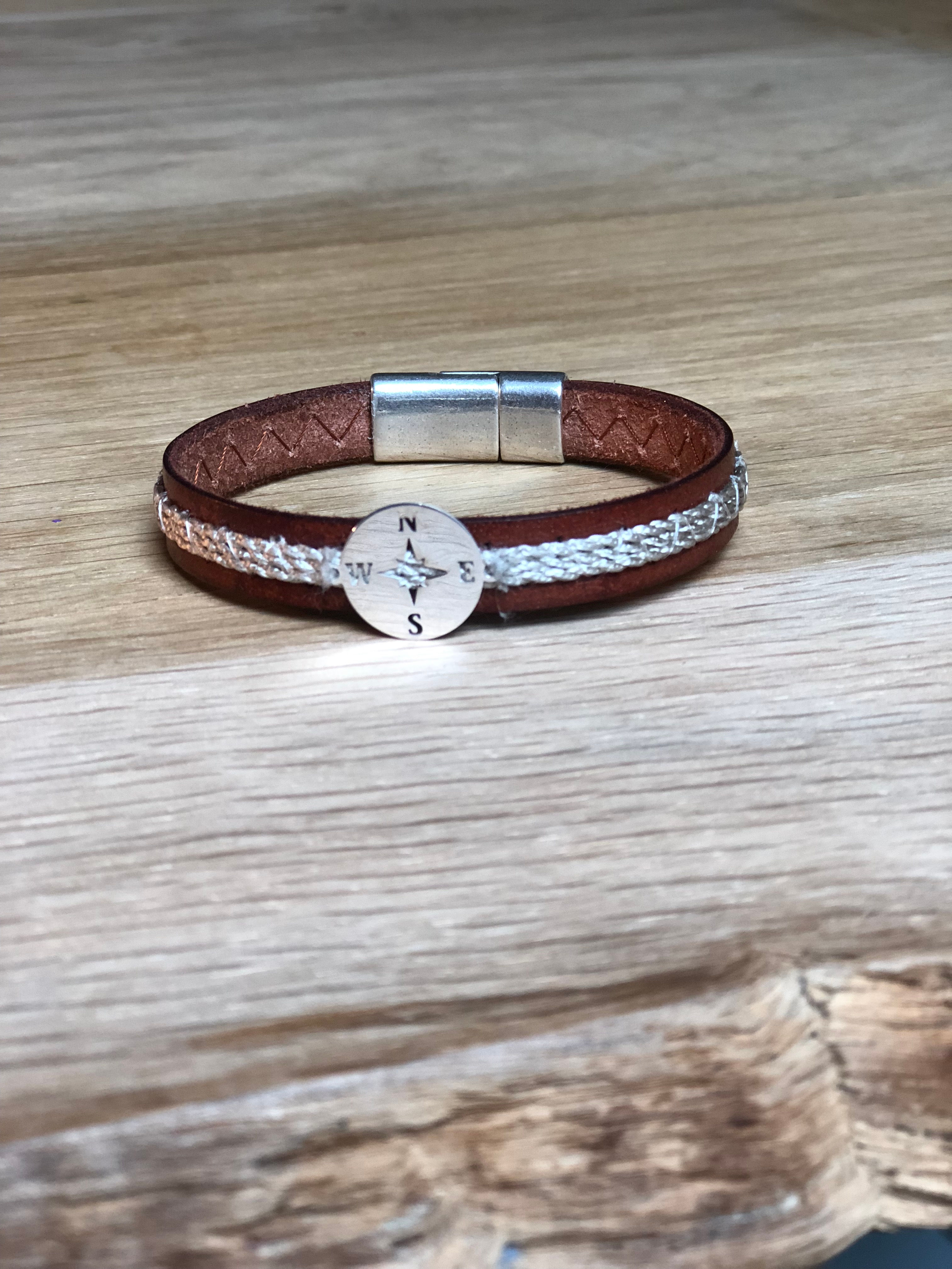 Bracelet cuir de veau marin marron