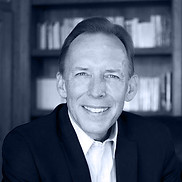 Lary S noir et blanc.jpg