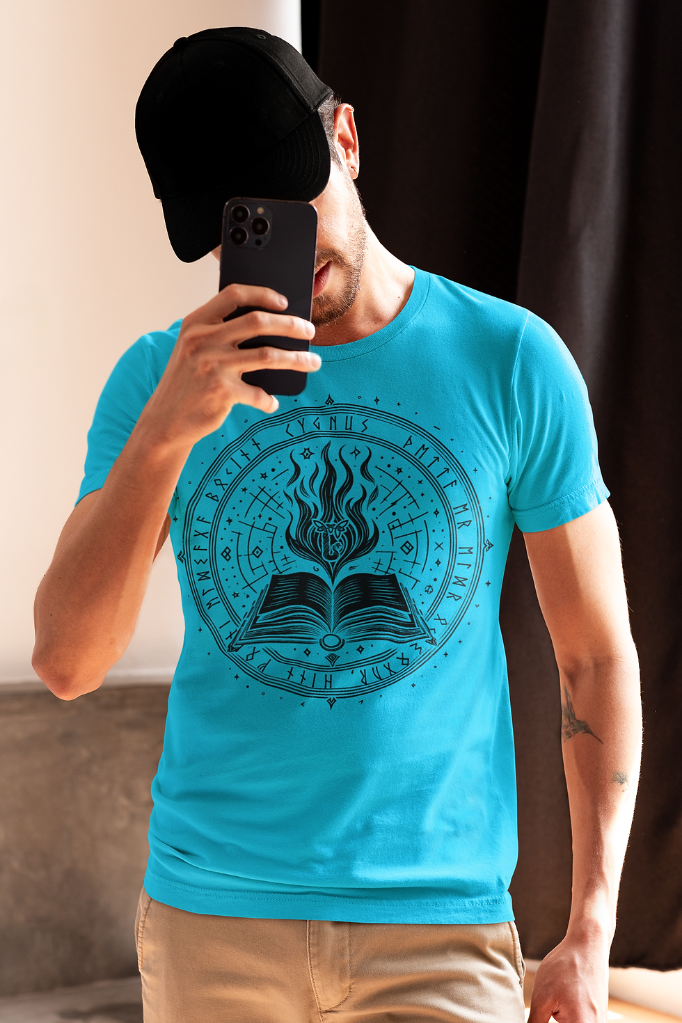 Miniatura: "Fire and Tales" (Variant) T-shirt for men