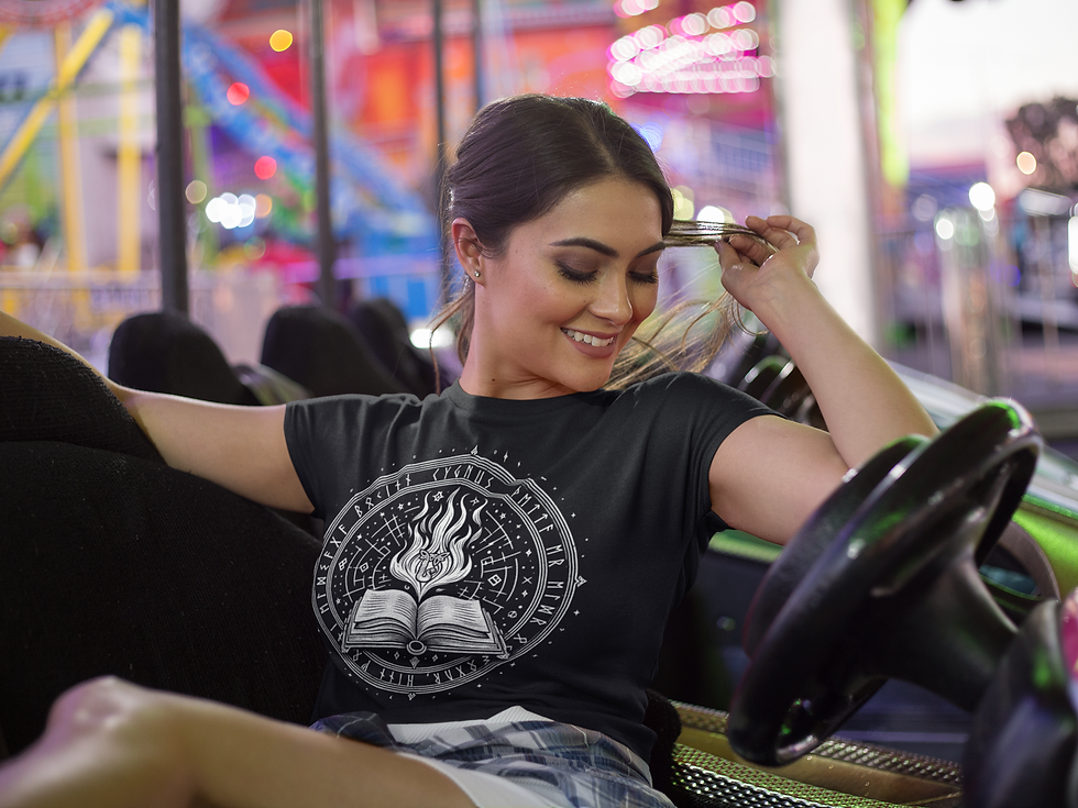Miniatura: "Fire and Tales" (Variant) Female T-Shirt