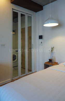 Connecting Door (Bedroom&Pantry)