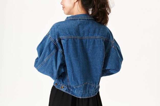 Inspirasi Untuk Modifikasi Jaket Lama Jadi Lebih Chic dan Colorful