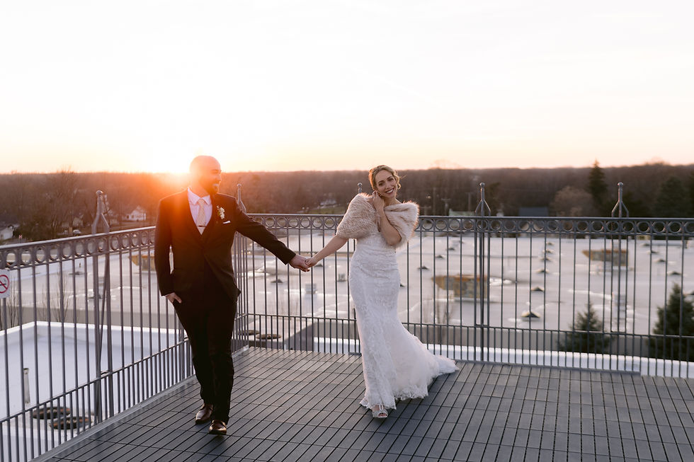 Noblesville Wedding Photographer | Makenzie & Andrew's Mill Top Winter Wedding Day