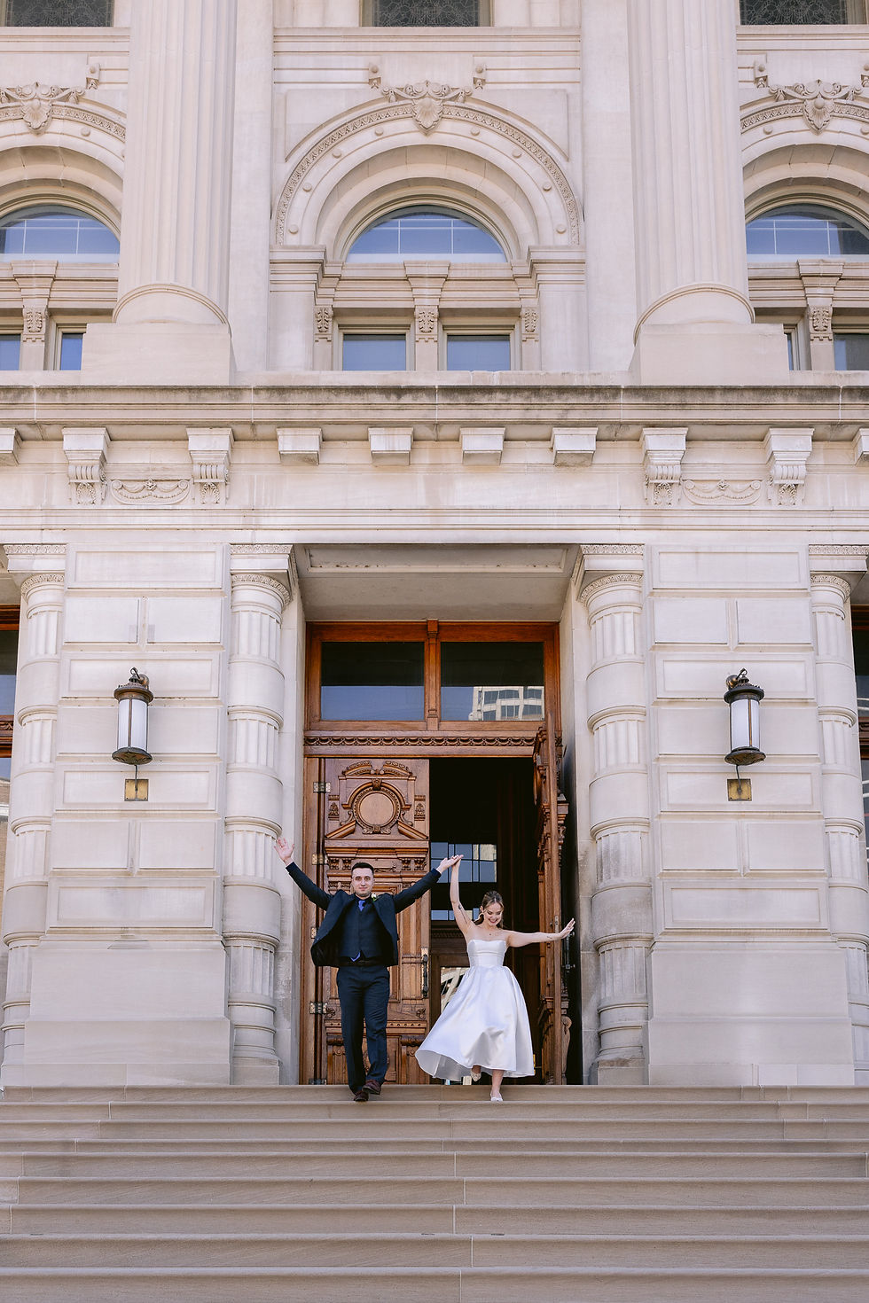 Indianapolis wedding day portraits
