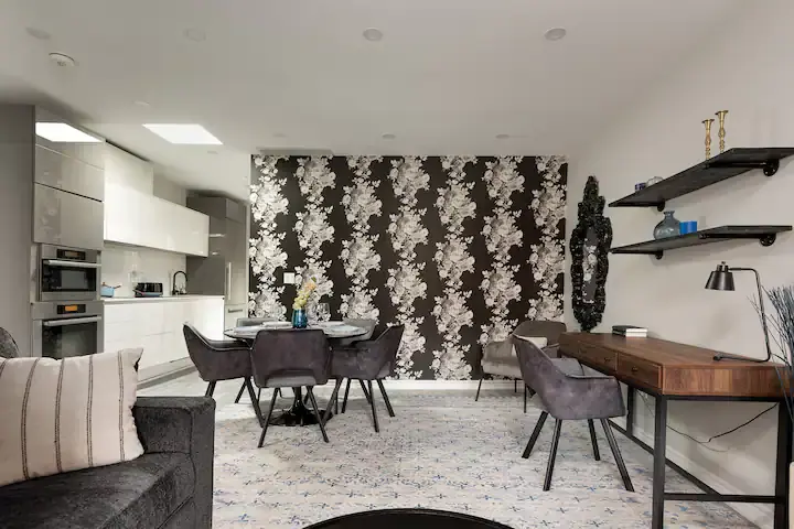 Casa Hotels, Rental Suites, Rental Suites Toronto, Short-Term Rental Suites Toronto, Vacation Rental Suites Toronto, Rental S