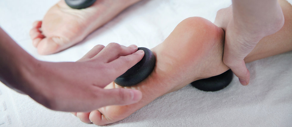 Massage therapy, relaxation massage, hot stone massage, healing massage, integrative medicine, healing, Tibetan