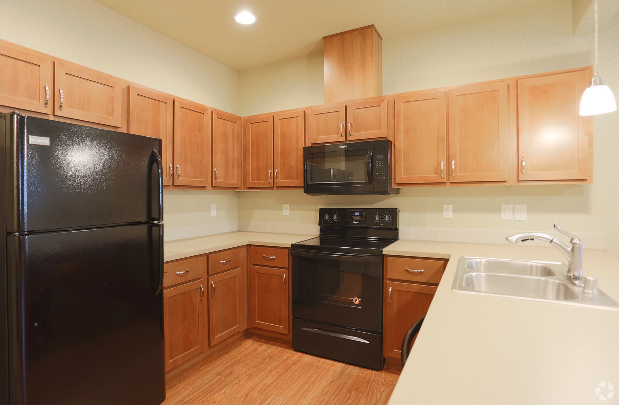 New Battle Ground Village Townhomes Ages 55+