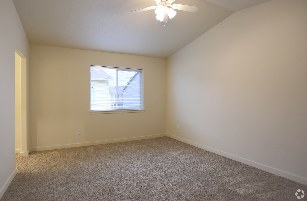 New Battle Ground Village Townhomes Ages 55+