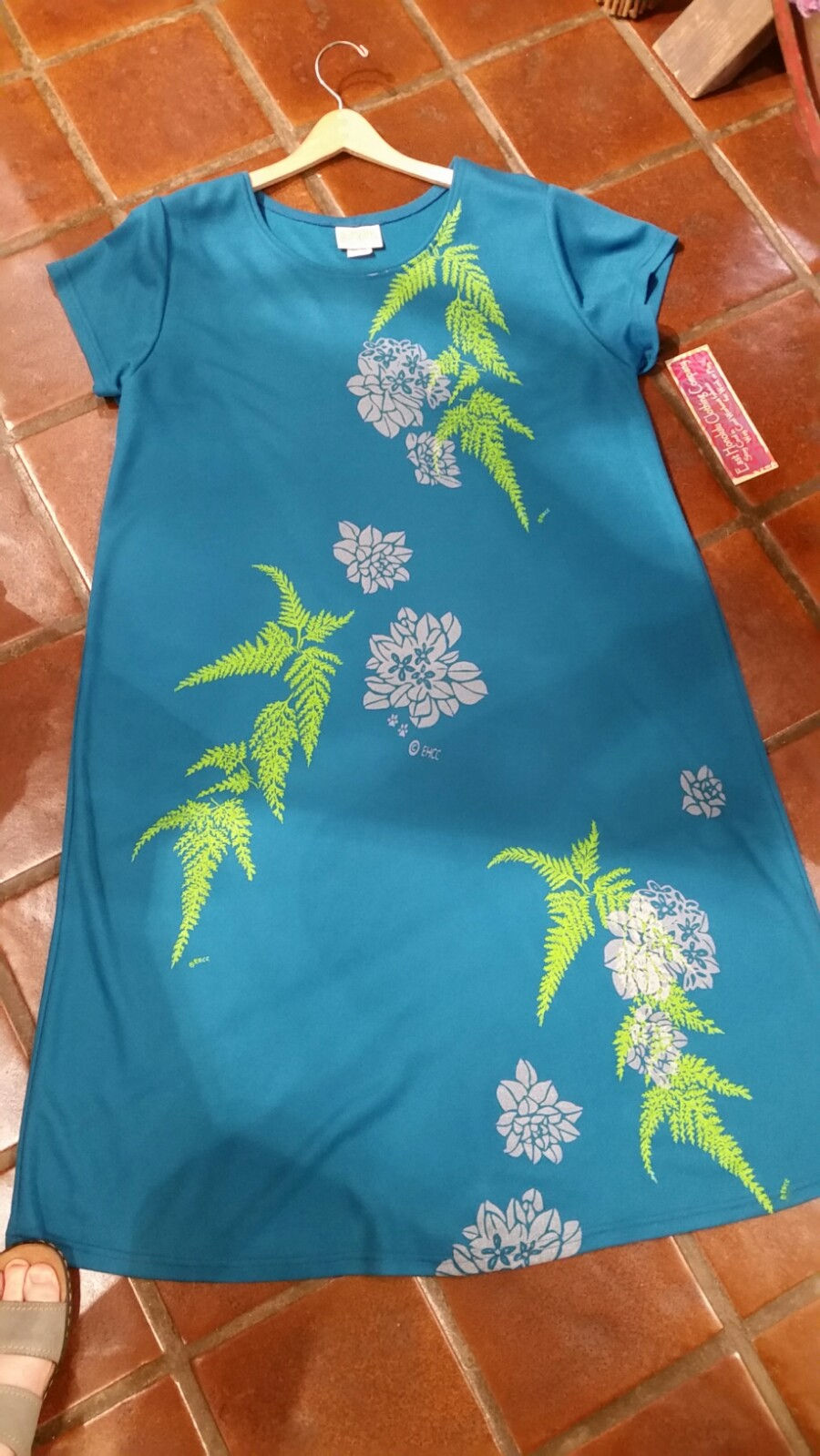 D-4 Dress