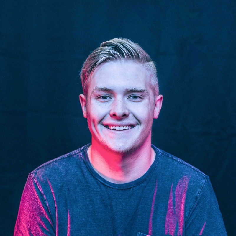 Alec Lund Headshot