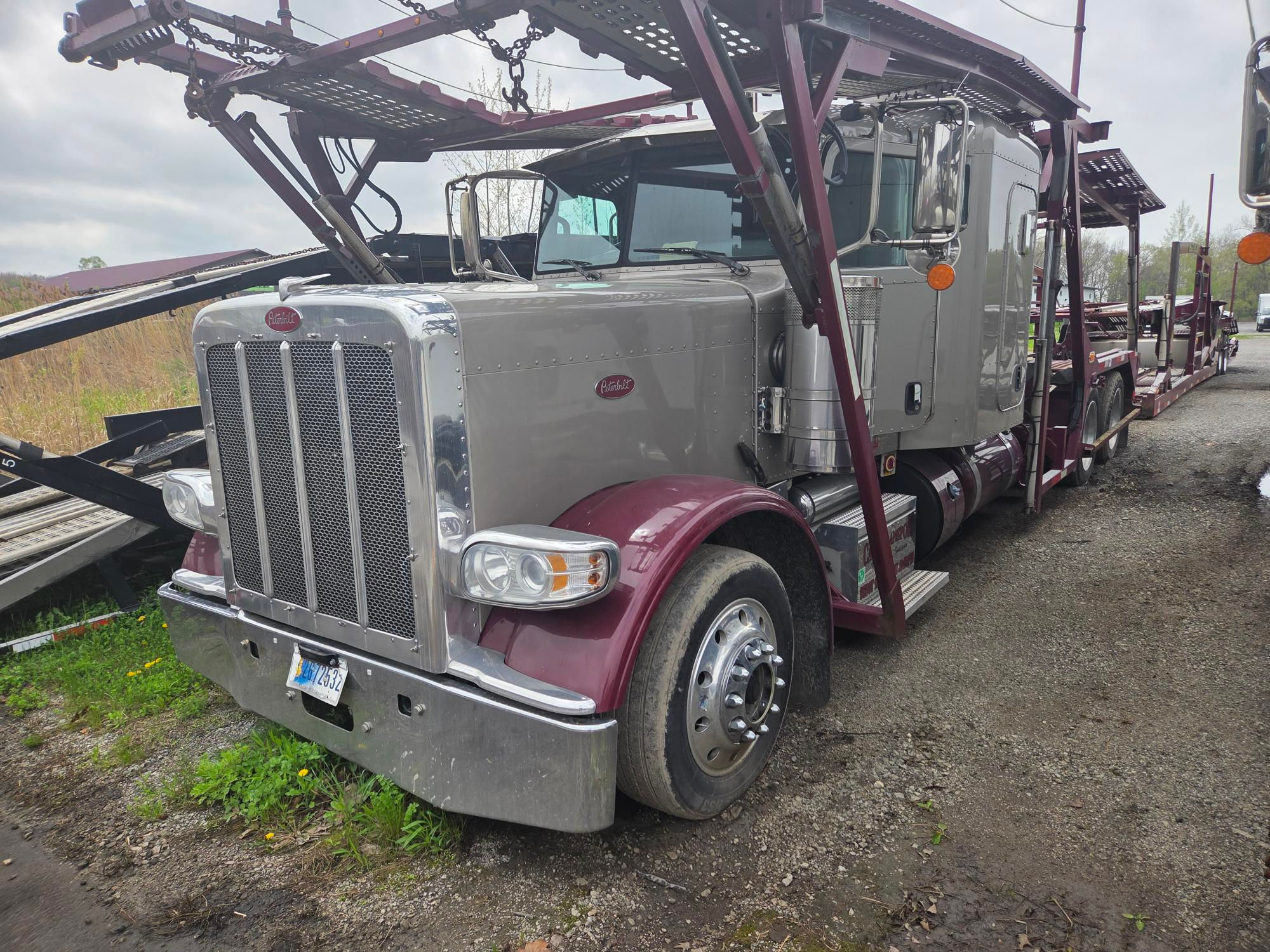 2018 Peterbilt 389/Cottrell Quick Loader W/3 Car Head Ramp