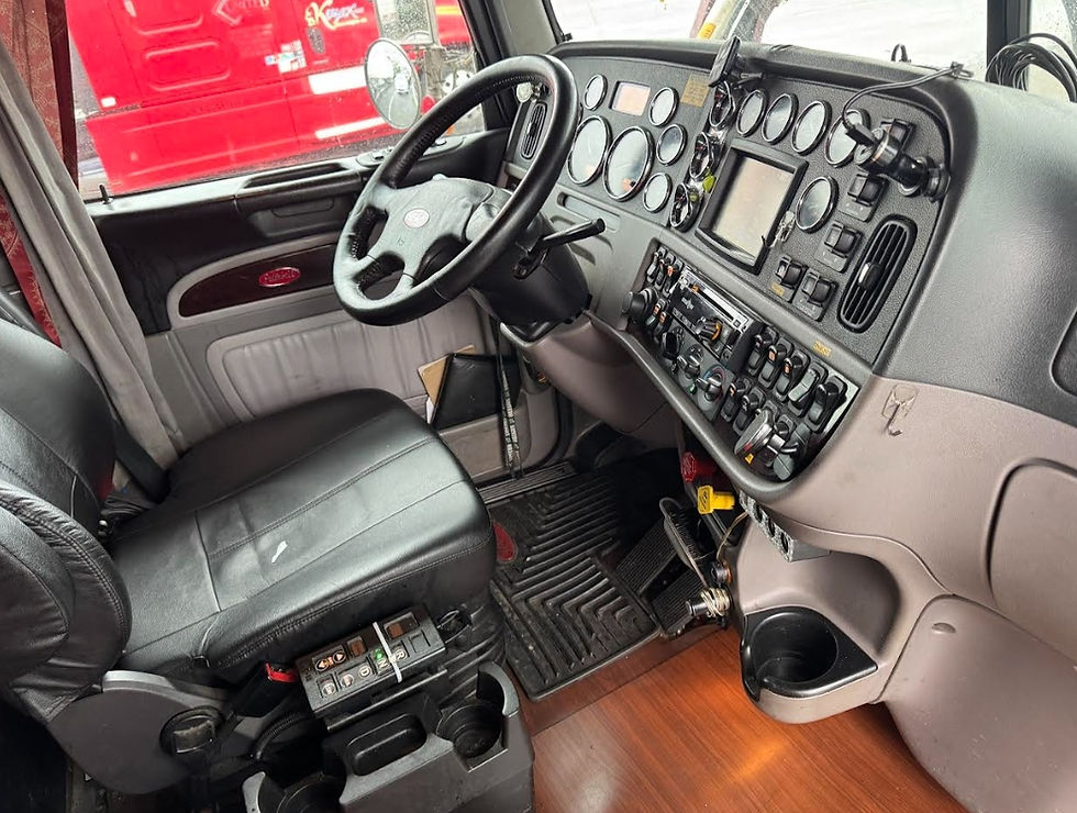 Thumbnail: 2022 Peterbilt 389/COTTRELL CX-09LSFA