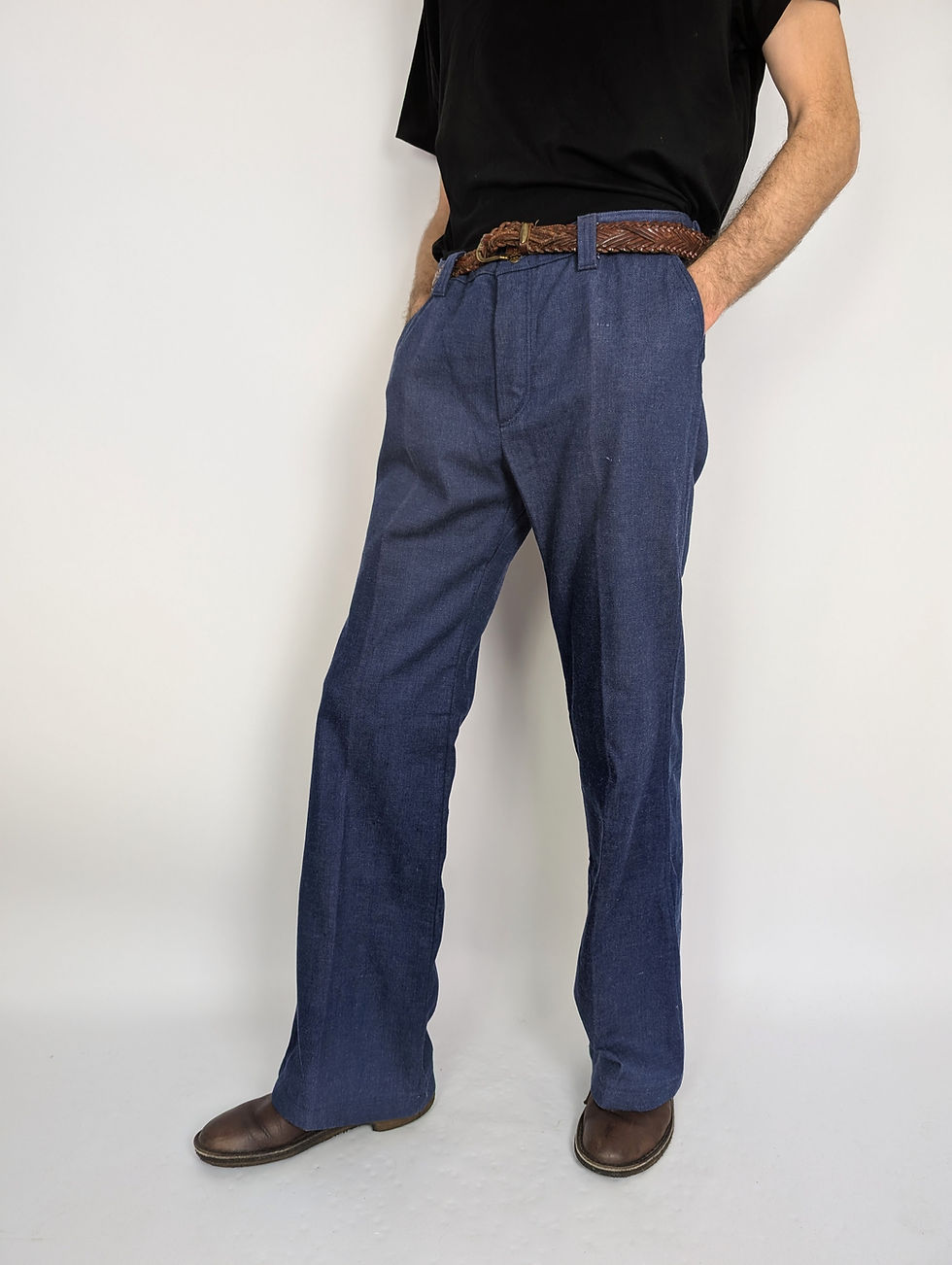 Miniatyrbild: Vintage 70-tal jeans i rådenim (L-XL)