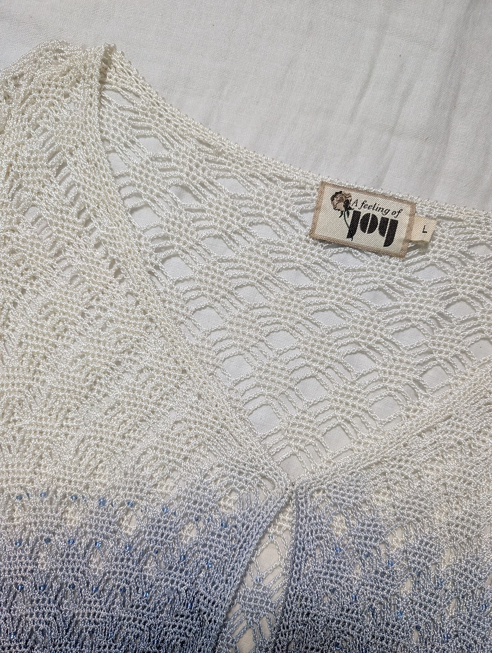 Miniaturebillede: Vintage 90-tal crochetkofta i tiedye och beads (M-L)