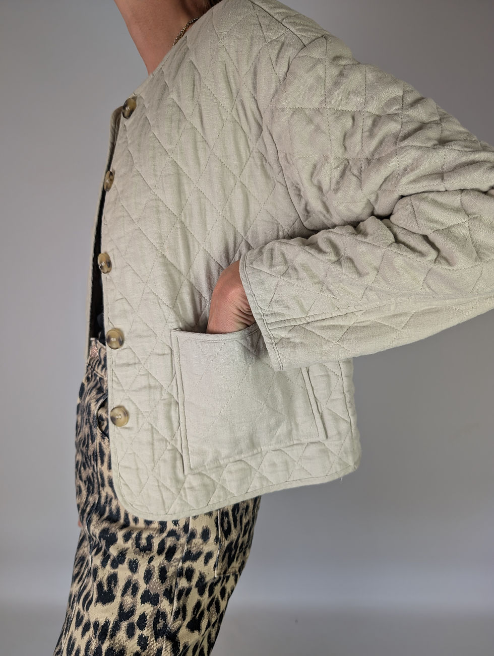 Miniaturebillede: Zara quiltad jacka i linne (S-M)
