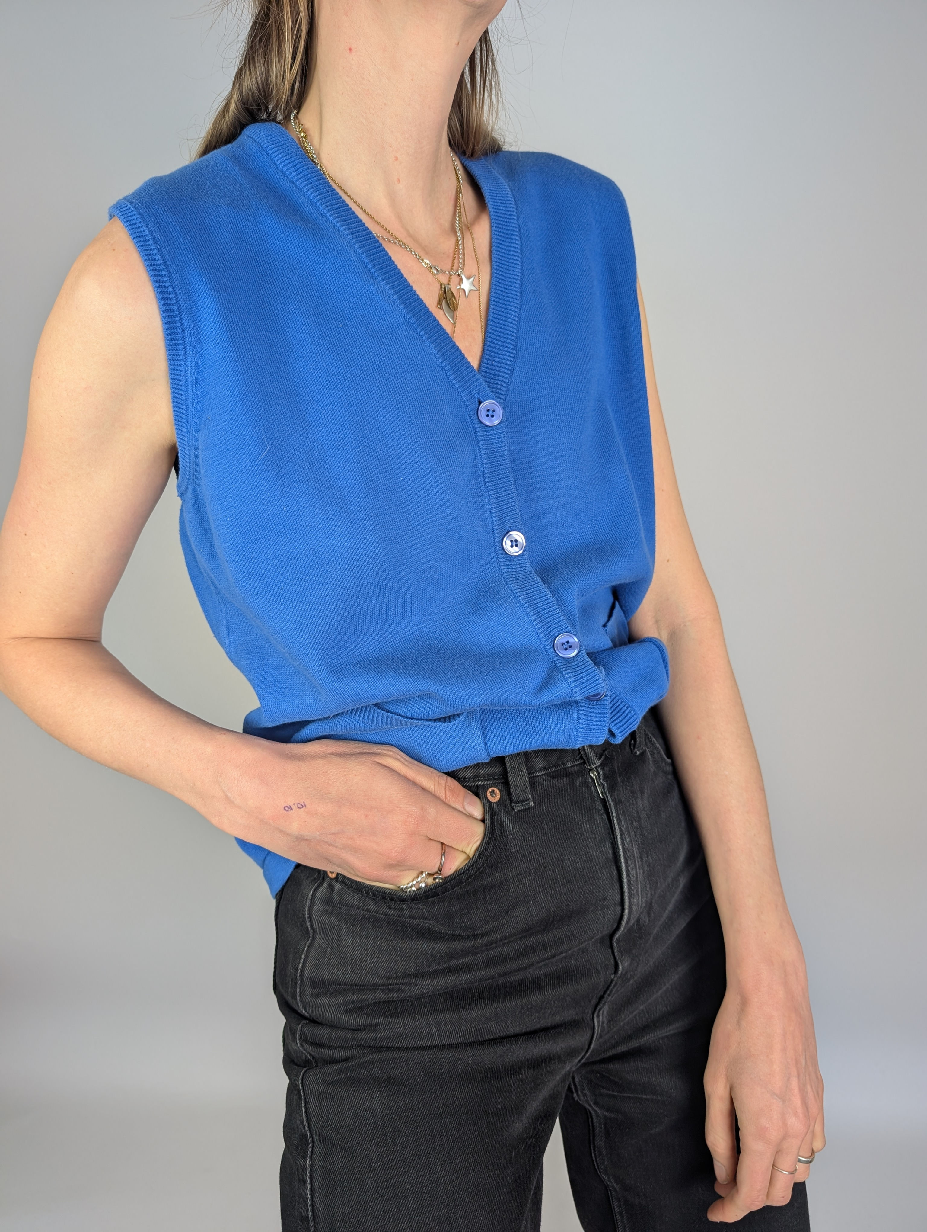 Vintage 90-tal himmelsblå finstickad väst (M)