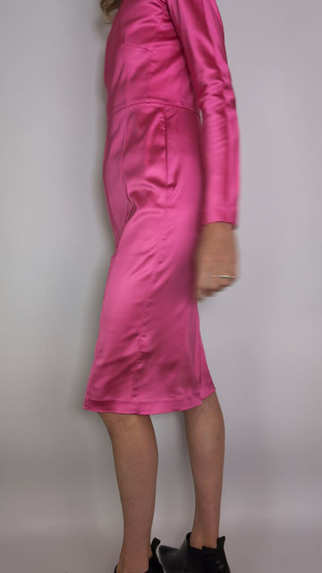 Miniatyrbild: Samsoe Samsoe rosa satinklänning (M)