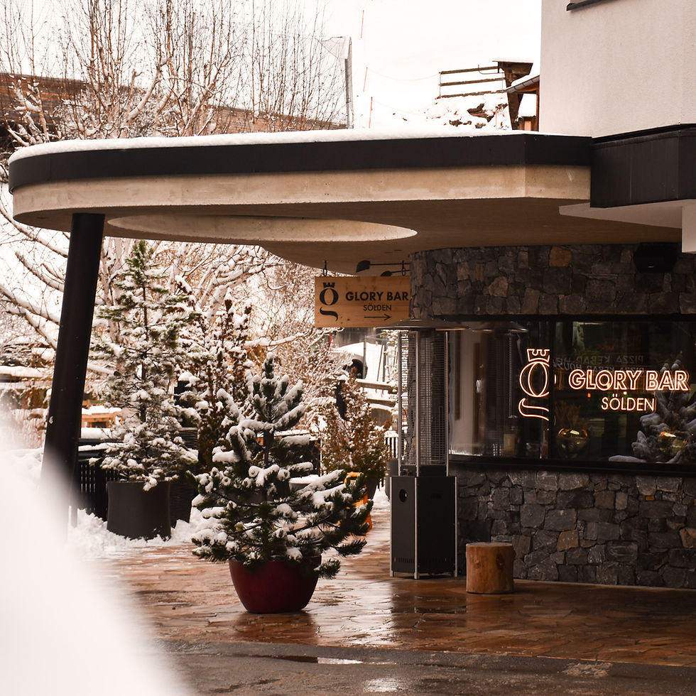 Miniaturbild: HOTEL GLANZ UND GLORY