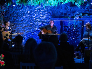 Mike Hanrahan Emma Langford & Sive Lámh Chúnta Series