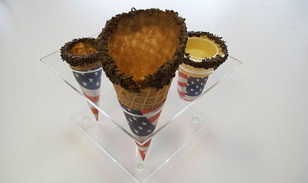 chocolate_sprinkles_sundaes.jpg