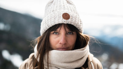 photo d'un modèle pour la communication de la station de Vaujany