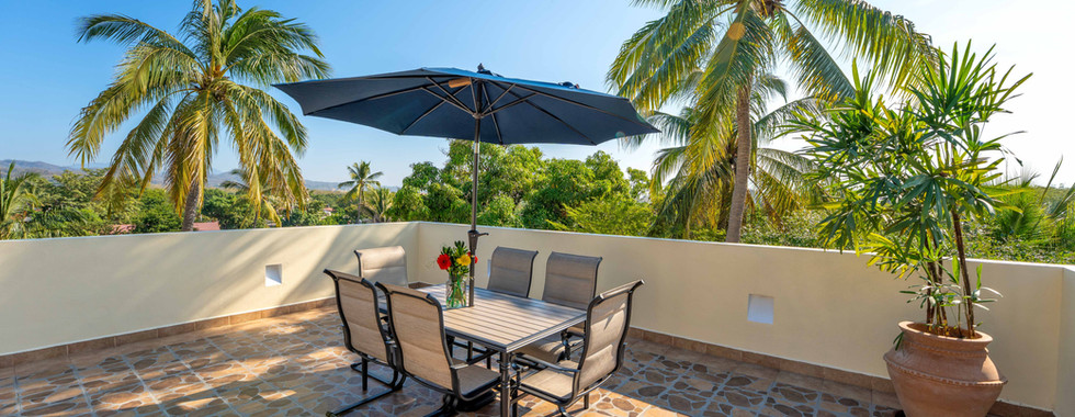 The rooftop terrace at Casa Pulpo