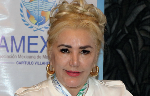 Ma del Carmen Flores: presidenta de la asociación mexicana de mujeres empresarias