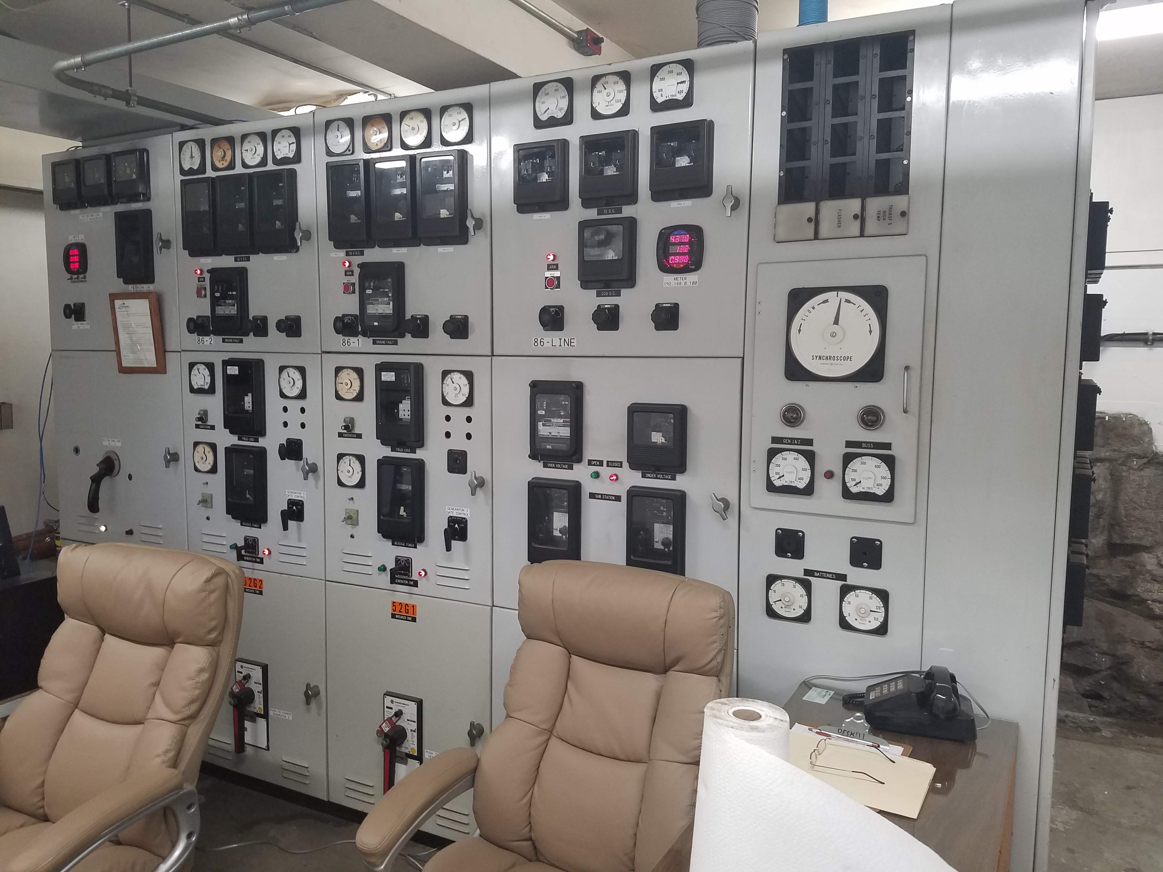 Dam Panel