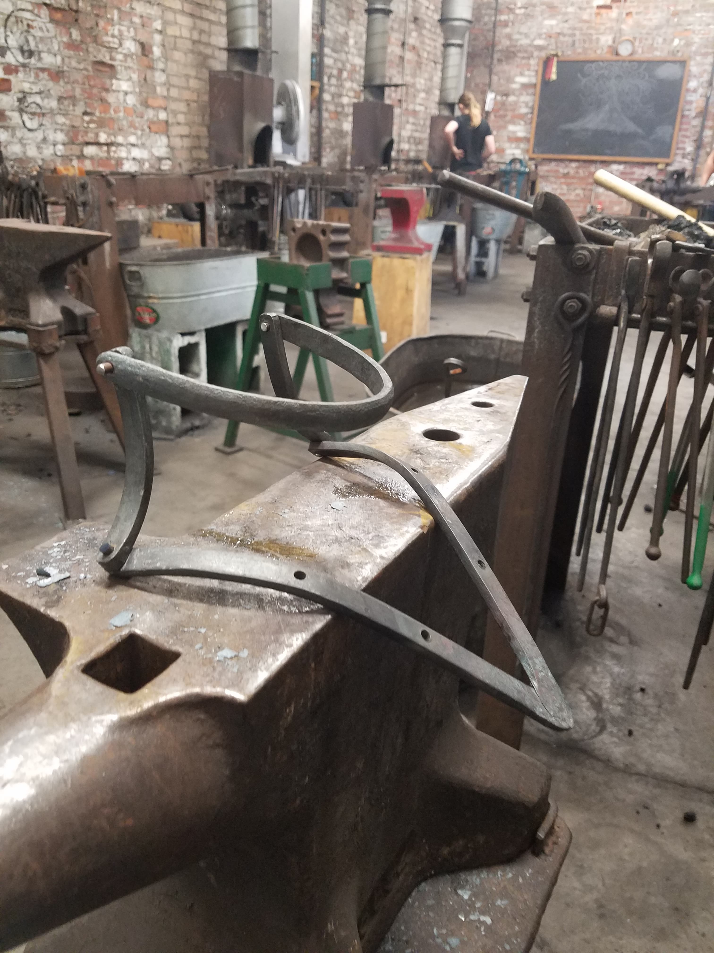 Collar base