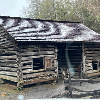 log cabin at Cades Cove