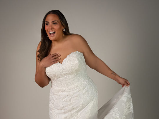 Stella York Plus Size Wedding Dress SY8332