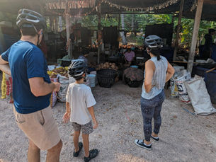 We've prepared a short list of basics , friendly Thai sentences that will help you connect with people along the way.