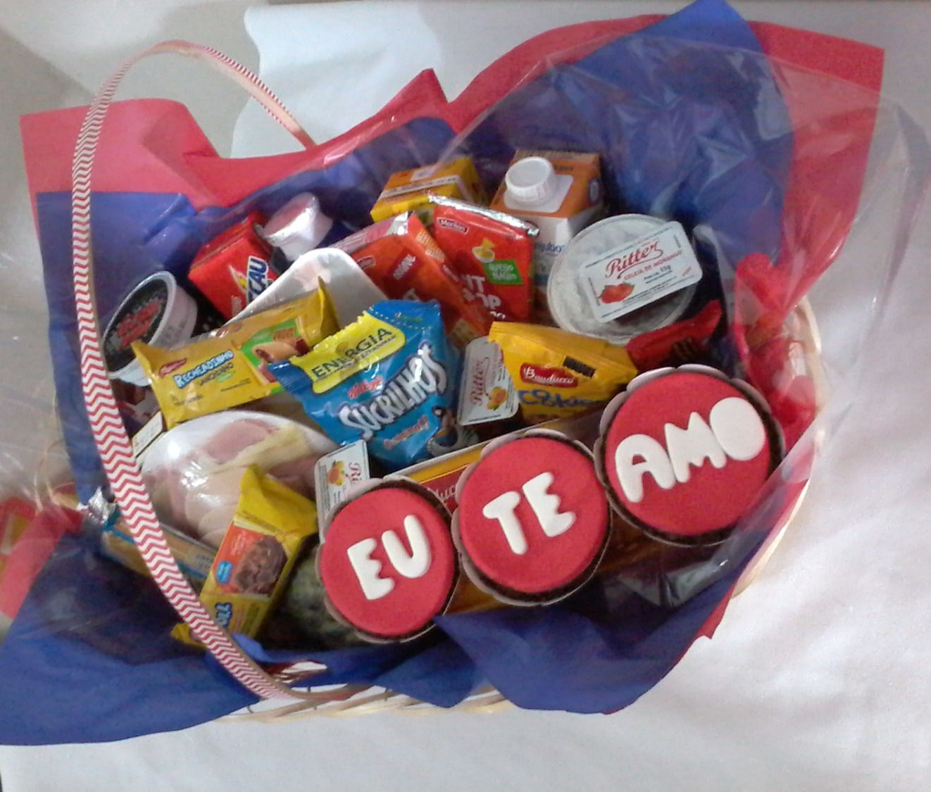 Cesta Romântica - Café das 10 c/ 23 itens