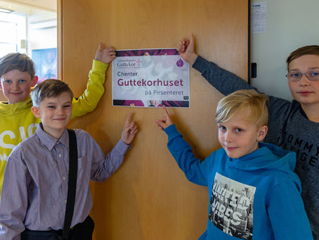 Chenter Foundation Grant Makes Rehearsals Even More Fun!