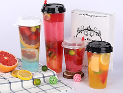 plastic-cup-01_edited_edited.jpg