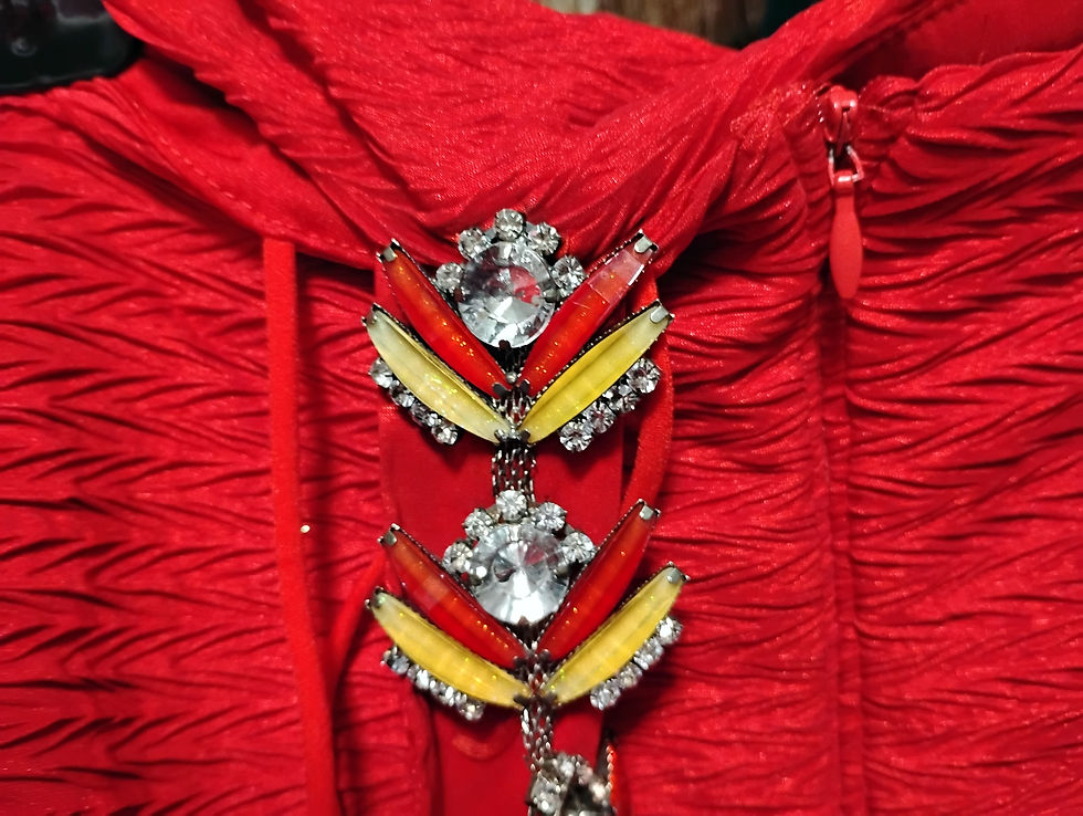 Thumbnail: Devil in a Red Dress