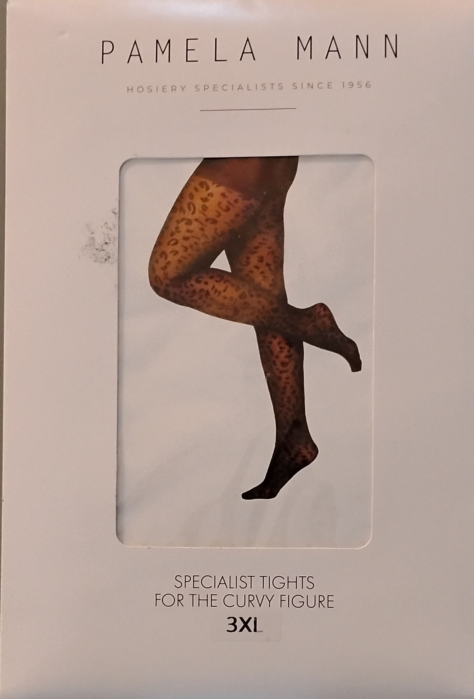 LEOPARD - Pamela Mann