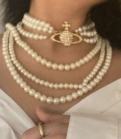 pearl necklace planet