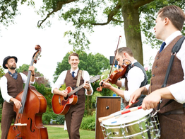Ideas to keep your guests entertained on your wedding day