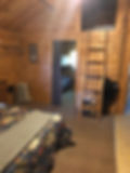 Cabin 18 - Living