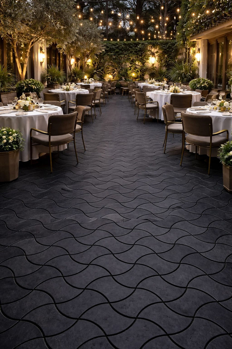 Wave Pattern Black Restaurant .jpg
