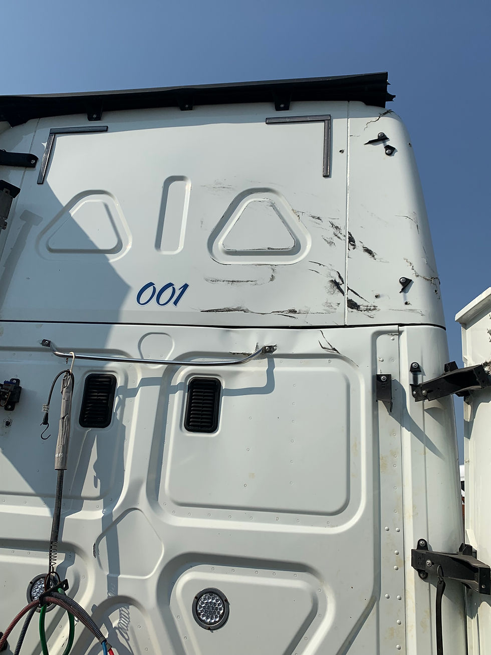 Thumbnail: Freightliner Cascadia CAB
