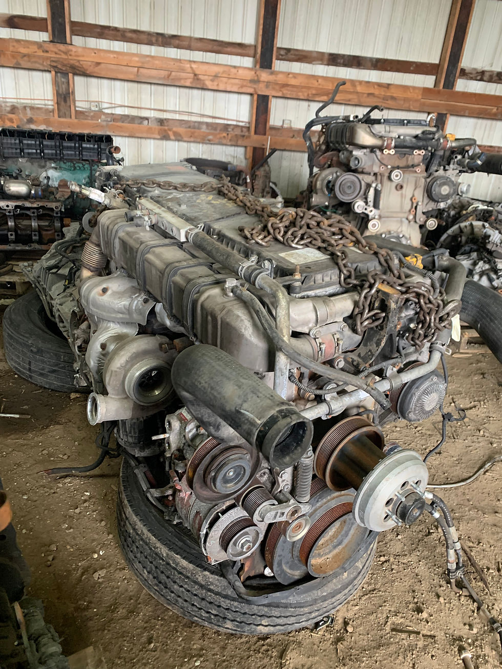 Thumbnail: DD15 engine 2017 (freightliner cascadia)  420000miles