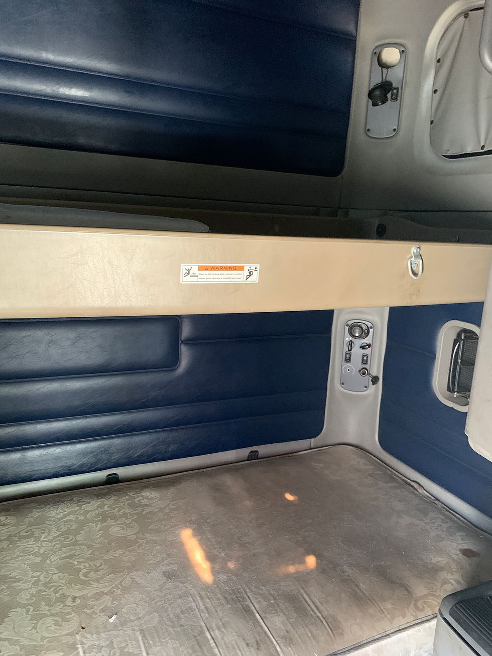 Thumbnail: 2009 Freightliner Century Class For Parts