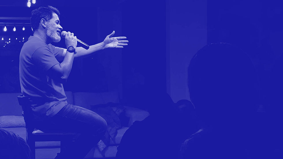 verhalenavond-slider-blue-man.jpg